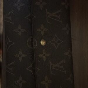 Louis Vuitton Black and Gray Monogram Clutch